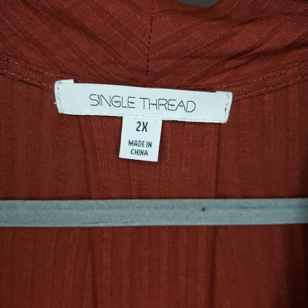 NWT Single Thread Ribbed‎ Wrap-front Top In Fried Brick Size 2X - Picture 7 of 12